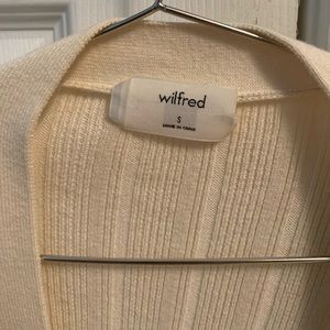 cream aritzia wilfred front plunge cardigan